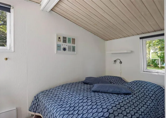 Дом отдыха 30394-ulfborg-kaprifolievej-8 *